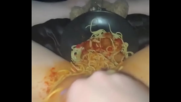 Gila Gilaan Fetish Makanan Ekstrem-cewek Arab Genit Main Jari-perawan Saudi 18 Tahun-putih Salju Timur Tengah-di Los Angeles-beverly Hills-amerika Serikat 2025-video Panjang Porno Arab-anek & Mewah