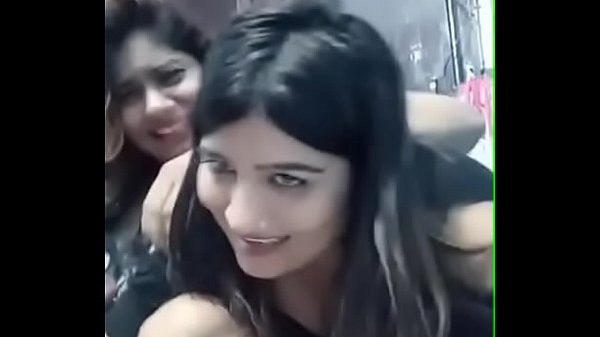 Gadis-gadis Desi Yang Menggoda