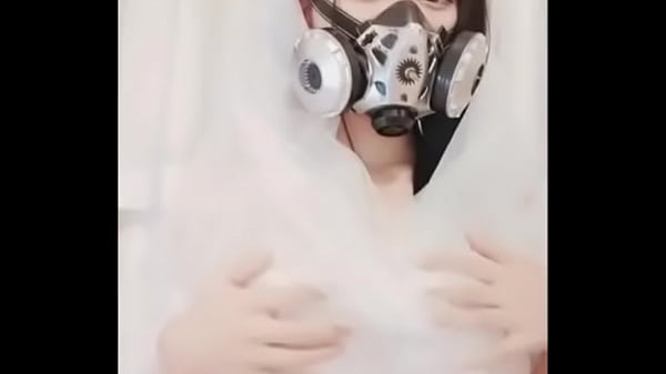 Gadis Oriental Menggoda Memuaskan Hasrat Ranum