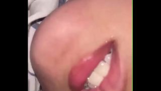 Tante Kesepian Minta Pijat Penuh Nafsu, Badannya Panas Dan Pegel
