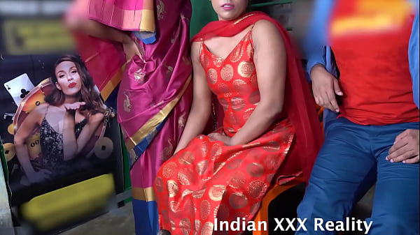 Gairah Terlarang Ayah Tiri India Dan Putri Tiri Beraksi Dalam Bahasa Hindi