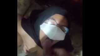 Gadis Indonesia Menggila Di Kamar Mandi, Meneguk Cairan Panas Sembari Bergoyang Liar