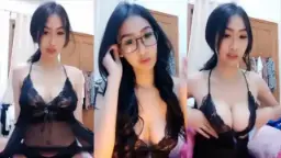 Live Streaming Toge Sugar, Host Cantik Yang Menggoda