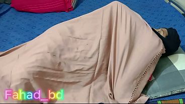 Desi Kakak Gituin Adik Tiri – Episode 1
