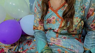 Desi Bari Behan Ki Garam Phudi Ka Maza Liya-bhari Awazein