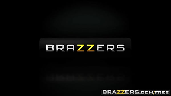 Brazzers Exxtra – (casey Calvert) – Pantat Metal Padat Dihajar Kontol Hantu