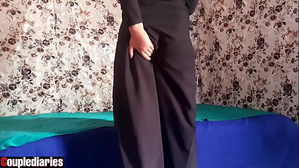 Istri Berhijab Arab Yang Panas Dan Memanggil Kekasih Gelapnya