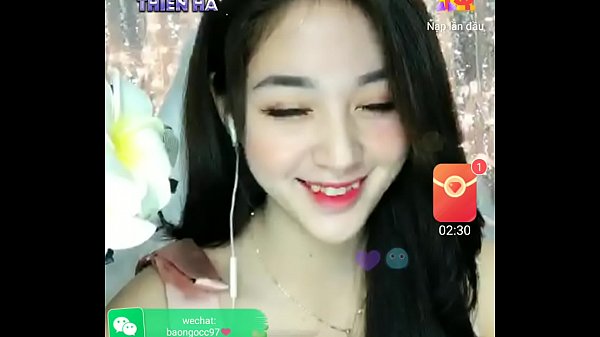 Cewek Asia Goyang Live Uplive, Bikin Crot Di Depan Layar