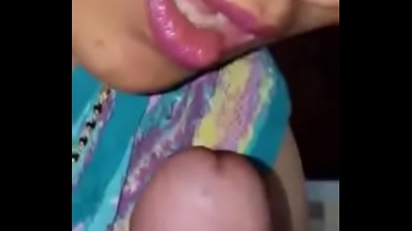 Suara Hindi Malam Ini: Istri Desi Menghisap Kontol Suami Sampai Puas