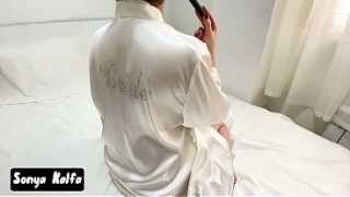 Pengantin Arab Berpantat Besar Menggoda Ayah Tirinya