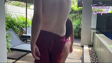 Gadis Thailand Menggoda Bawa Kembali Klien Bule Kontol Besar Untuk Ngentot Dan Squirting!