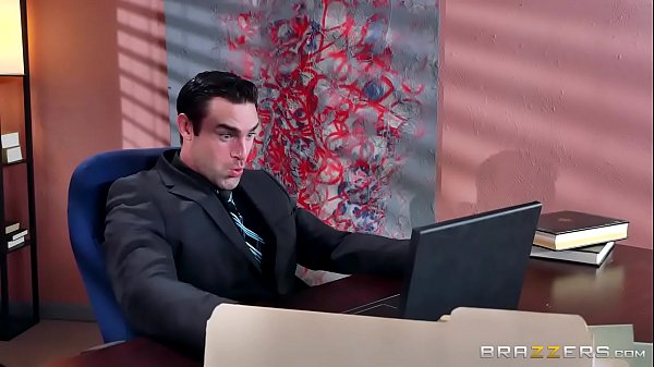 Ngentot Bareng Ava Riley, Toket Gede Di Kantor Bikin Keras