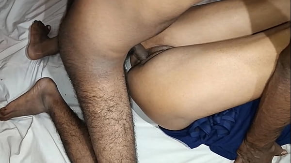 Kakak Ipar Tiriku Dan Adik Tiriku Yang Lain Berpesta Mesra