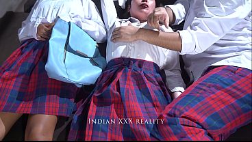 Gairah Terlarang: Kisah Panas Kakak Tiri Dan Adik Tiri India