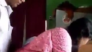Bikin Pelayan Ngentot Pas Jam Malam Janatha