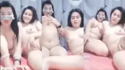 Dua Cewek Amoy Nakal Saling Jilat Memek Basah Kencang.