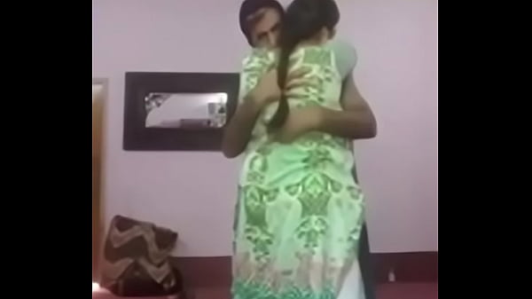 Pasangan Desi Lagi Panas-panasnya Di Kamar Tidur, Siap Saling Memuaskan Nafsu.