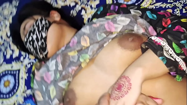 Ibu Tiriku Ngajarin Aku Soal Seks, Dirty Talk Hindi, Erangan Liar, Ngewe Panas.