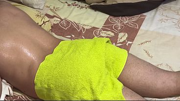 Ibu Mertua Montok Bantu Mantu, Pijat Berubah Jadi Main Senggol