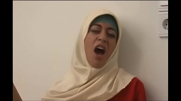 1101689 Cewek Arab Hijab Sange, Siap Digebukin.