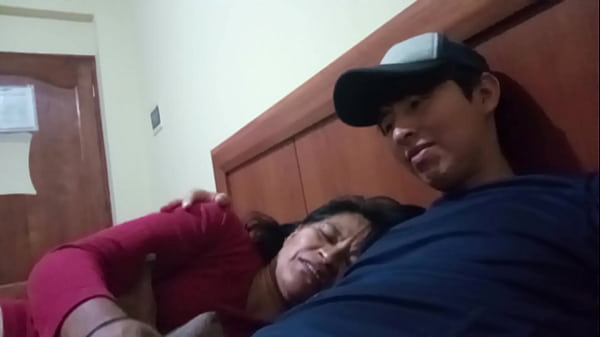 Sekali Lagi Sama Mertuaku, Dia Ngebet Banget Mainin Kontolku Seharian, Bener-bener Pelacur Kelas Satu.