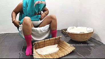 Cewek Desa India, Goyang Pinggul Bikin Mabuk Kepayang.