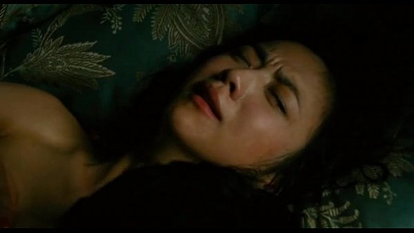 Cinta Cina Malam Ini (bagian 3) – Menderu Di Ranjang Liar