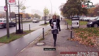 Cewek Turki Jerman Diboyong Paksa Buat Ngewe Di Pinggir Jalan, Publik Banget