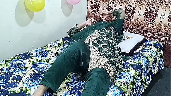 Seorang Istri India Memanggil Pemuda, Lalu Main Kasar Dengannya, Suara Hindi Panas Penuh Nafsu