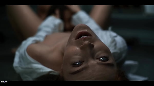 Alien Parasit Pikiran Kontrol Vs Cewek Seksi Bergoyang Hot