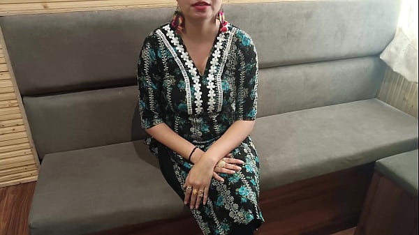 Jija Ji Ngeliat Body Saali Yang Bikin Ngilu, Langsung Ngewe Memek Dan Bontotnya Pake Suara Hindi.
