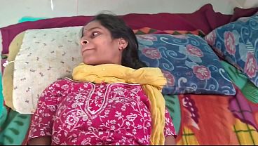 Desi Bhabhi Digauli Tetangga Sampai Meringis Kegirangan
