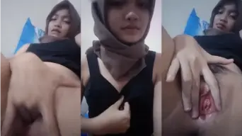 Abg Hijab Toge Beol, Memeknya Basah Kuyup Kebuka Semua