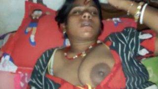 Bajingan Desi Bhojpuri, Memek Basah Digebukin Sange.
