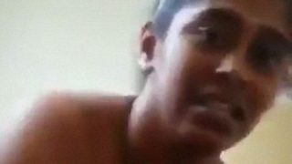 Bokep Bhabhi India Malu-malu Ngewe Kontol Di Video Mms Desi