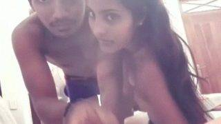 Boyfriend Ke Sath Hotel Me Garam Chudai, Chikna Badan, Jor Se Chillana.