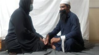 Fakir Bohong Sambil Ngentot Ibu-ibu Seksi Pakistan