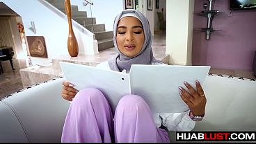 Hijab Babe Babi Belajar Ngewe Biar Cepet Adaptasi – Hijablust