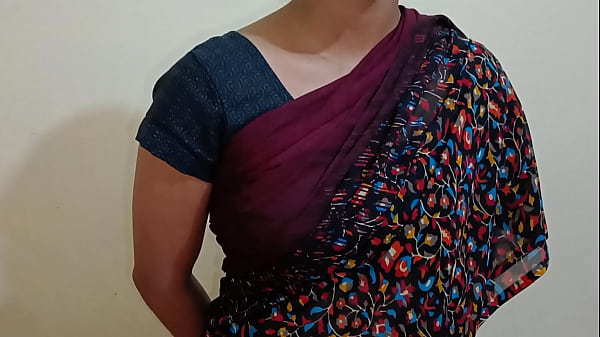 Bokep Pembantu Desi India Pake Suara Hindi Jelas, Ngentot Memek Basah Sampai Krim