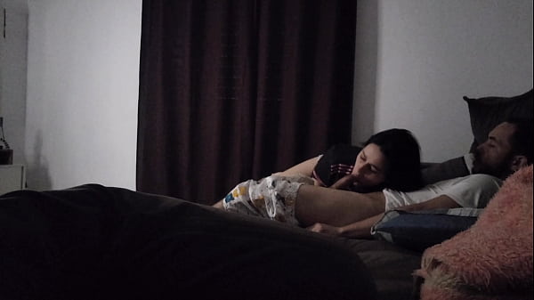 Tia Gila Rencanain Biar Bisa Berbagi Sofa Sama Keponakan, Situasi Panas Bikin Ngilu.