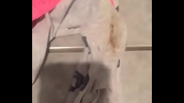Desi, Si Cewek Seksi Bikin Makin Pengen.