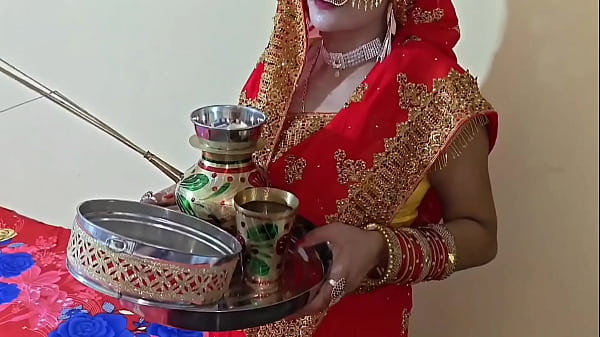 Spesial Karva Chauth, Goyangannya Bikin Makin Basah, Suara Jernih Hindi Penuh Gairah.