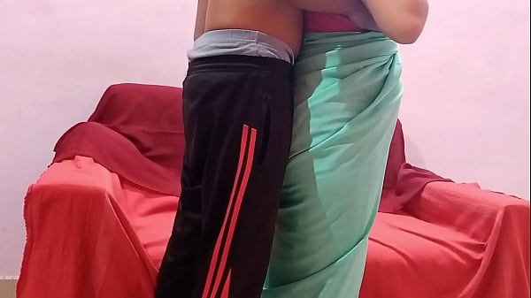 Pembantu Muda Imut Digoda 500 Perak, Lalu Digebukin Hot Xxx, Suara高清nya Bikin Ngilu