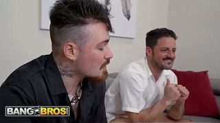 Bangbros – Cassie Lenoir Ngewein Bapak-bapak Beruntung Sampe Crott Di Muka, Puas Banget!