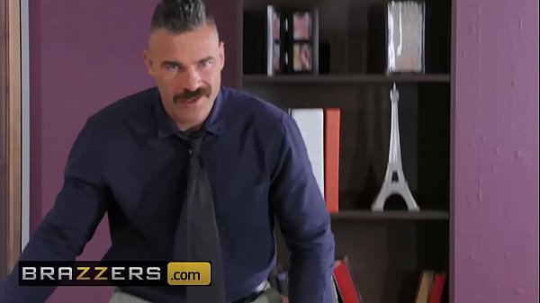 Payudara Montok Di Kantor – Monique Alexander & Charles Dera – Bos Dikendalikan Dari Jauh – Sange Banget