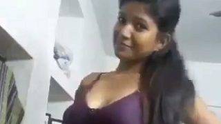 Nagna Colmek Sendiri, Video Mms Cewek India Seksi Bikin Ngilu