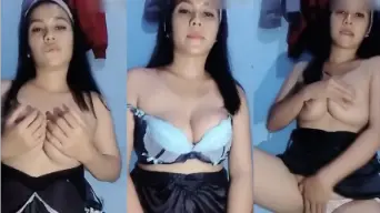 Tante Ria Live, Ngegas Barbar Bikin Makin Basah