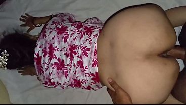 Desi Cewek Kampung, Bokong Gede Bikin Ngiler